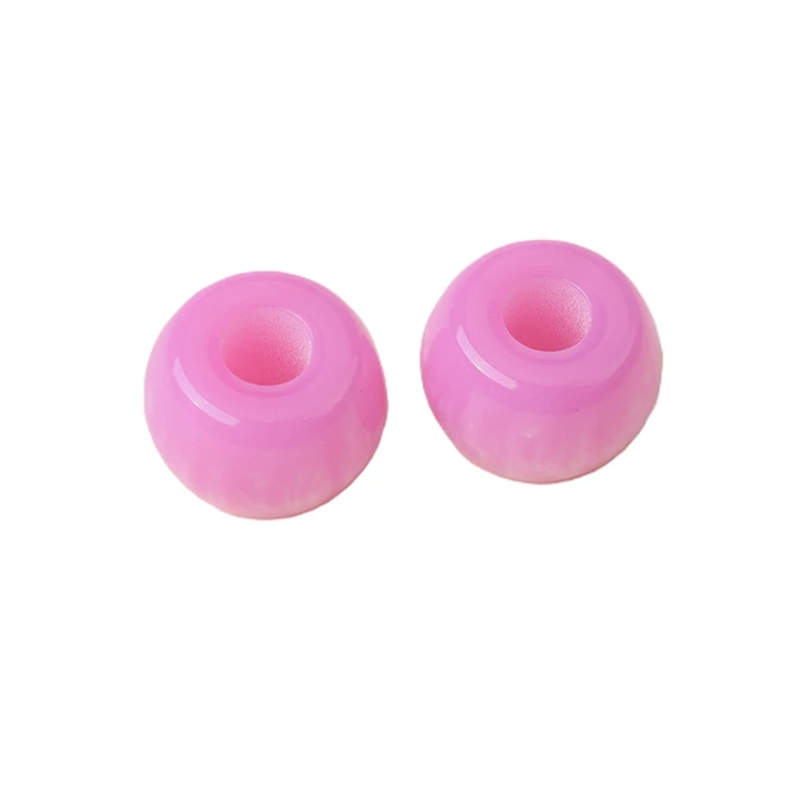 Meer-kleurige plastic kralen